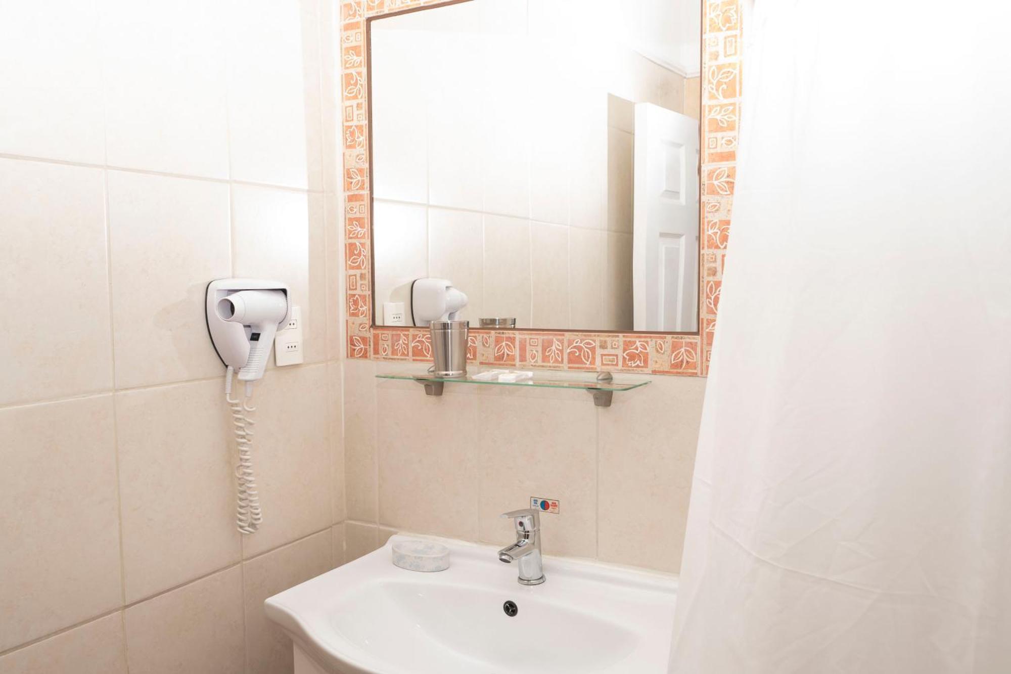 Hotel Albatros Punta Arenas Bagian luar foto